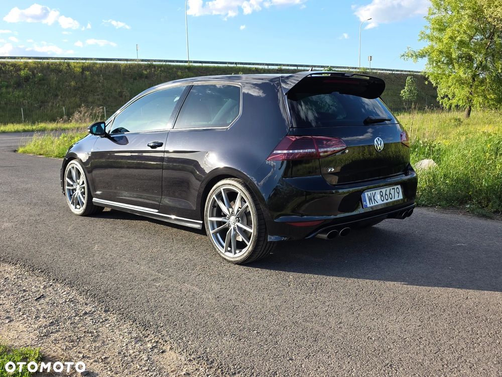 Volkswagen Golf - 8