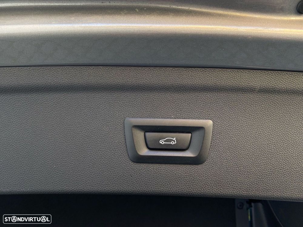 BMW iX xDrive 40 - 22