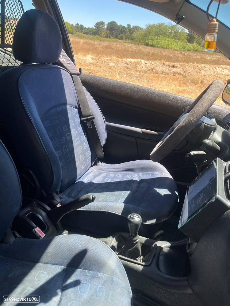 Peugeot 206 1.4 HDi XR - 10