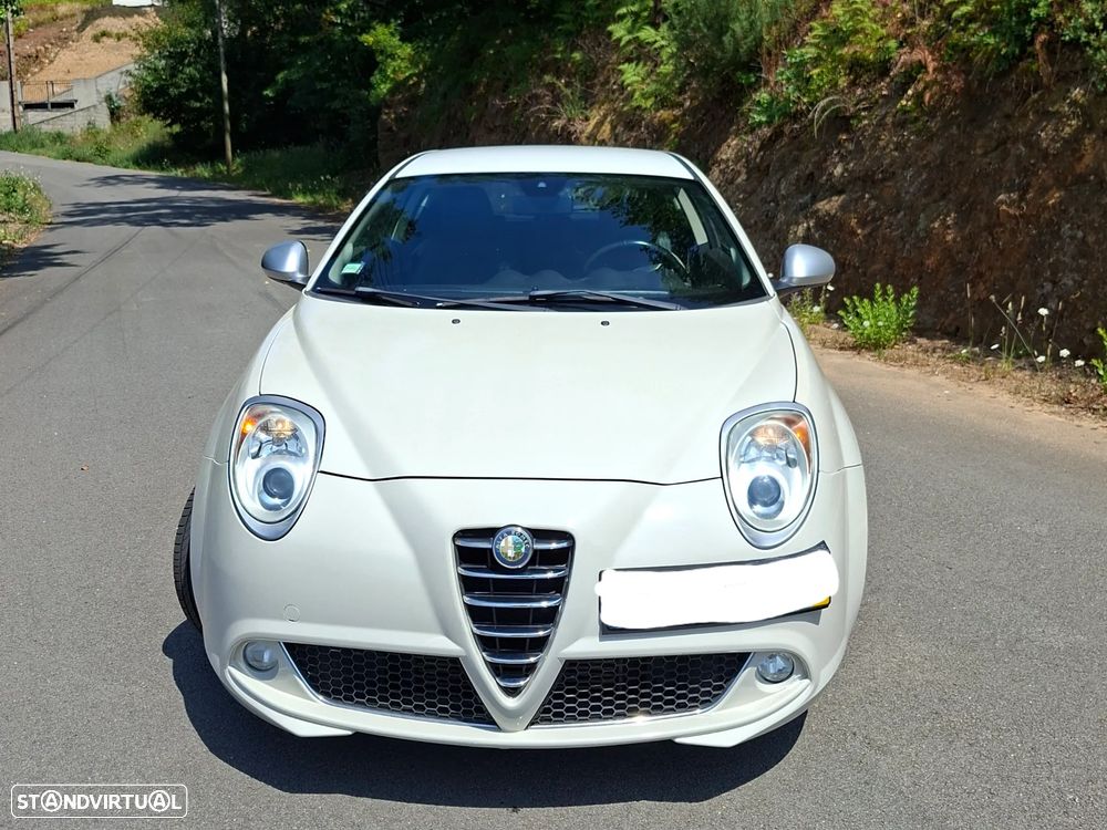 Alfa Romeo MiTo 1.3 JTD Distinctive S&S - 2