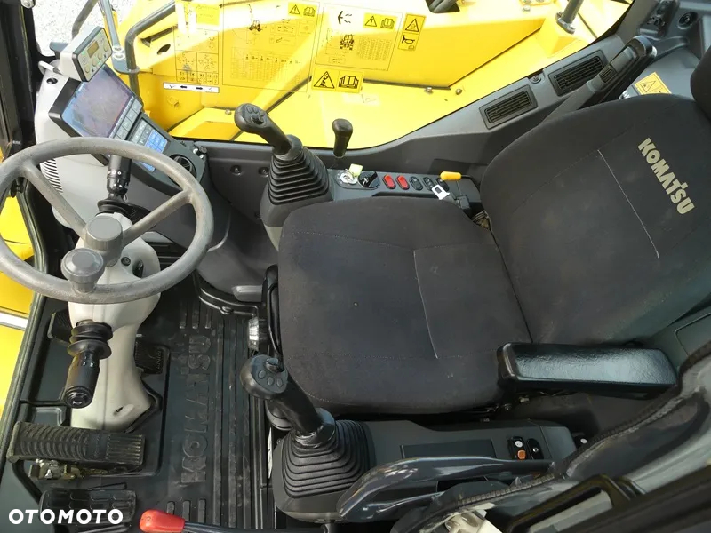 Komatsu PW98MR-8 ROTOTILT ZE SZCZYPCAMI / Z Niemiec // - 12