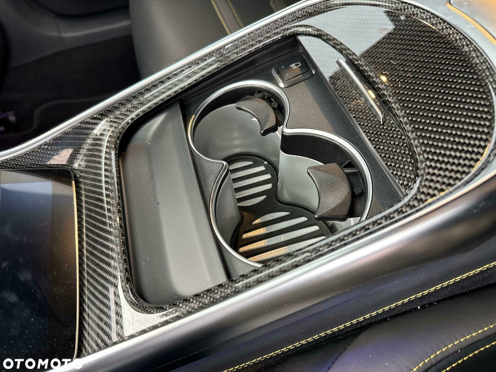 Mercedes-Benz AMG GT - 21