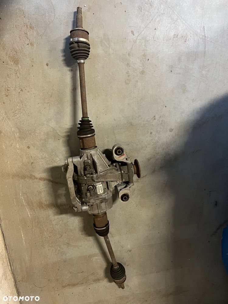 MITSUBISHI LANCER EVO X 10 DYFERENCJAŁ  MOST TYŁ P3501A121 półoś tył