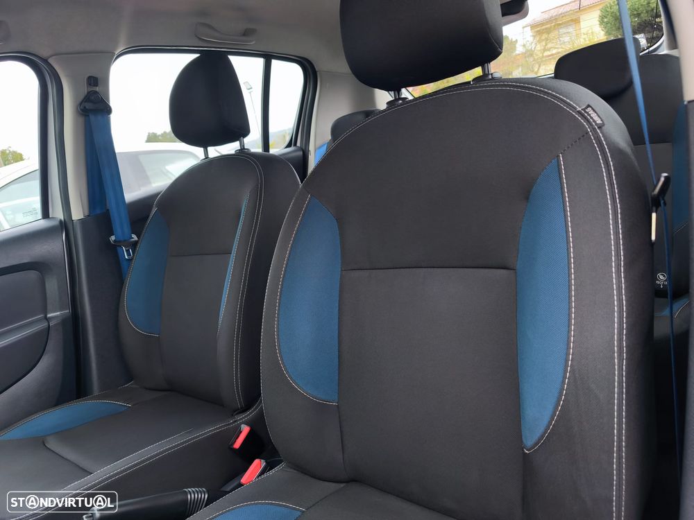 Dacia Sandero 1.5 dCi Comfort - 11