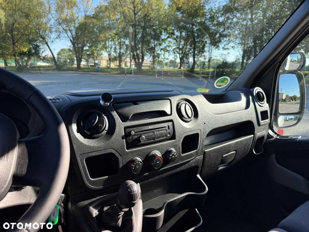 Renault Master - 16