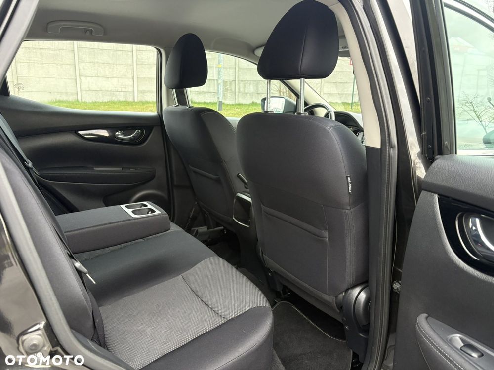 Nissan Qashqai 1.6 DCi Xtronic ACENTA - 18