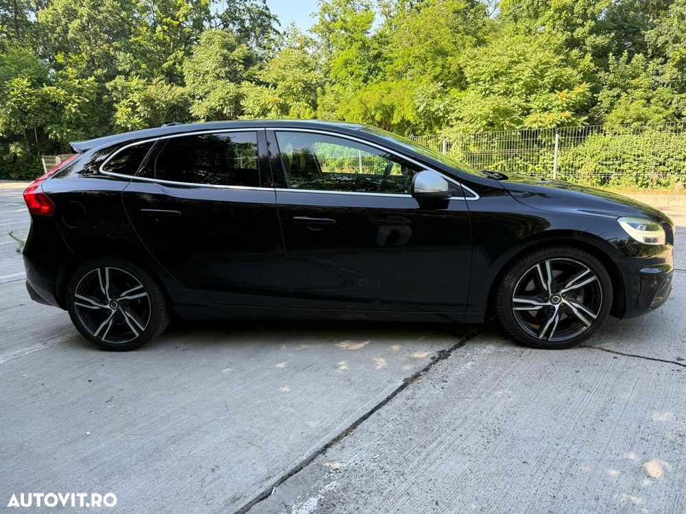 Volvo V40 T3 Geartronic RDesign - 6