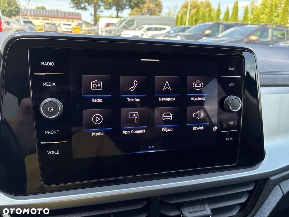 Volkswagen T-Roc 1.5 TSI Life - 24