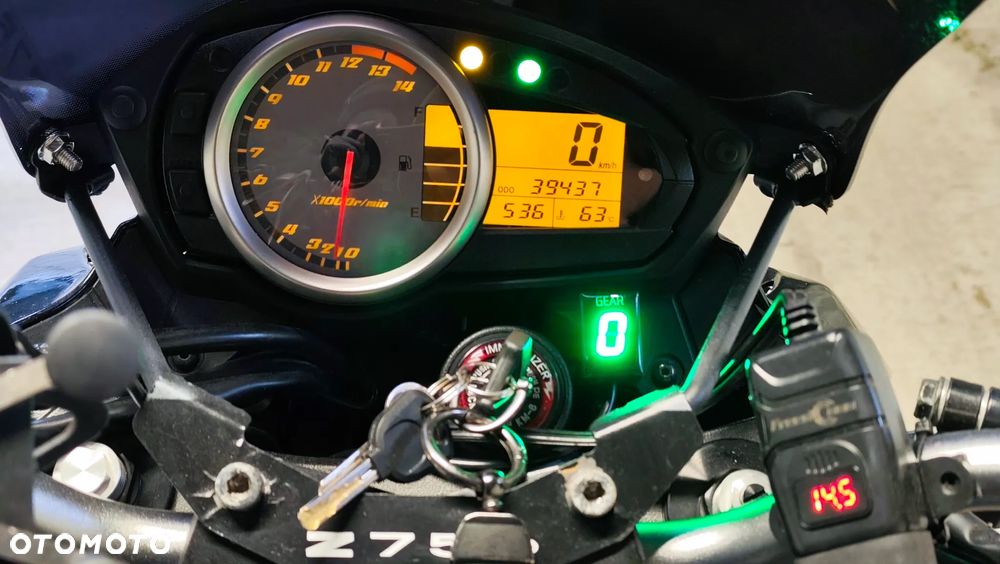 Kawasaki Z - 12