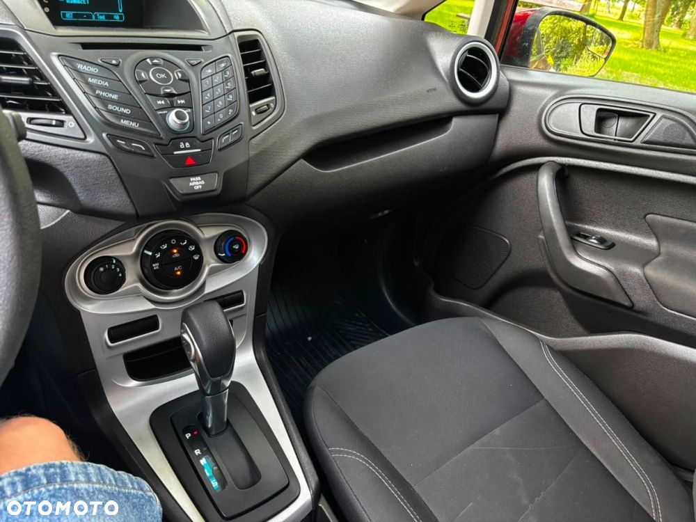 Ford Fiesta - 17