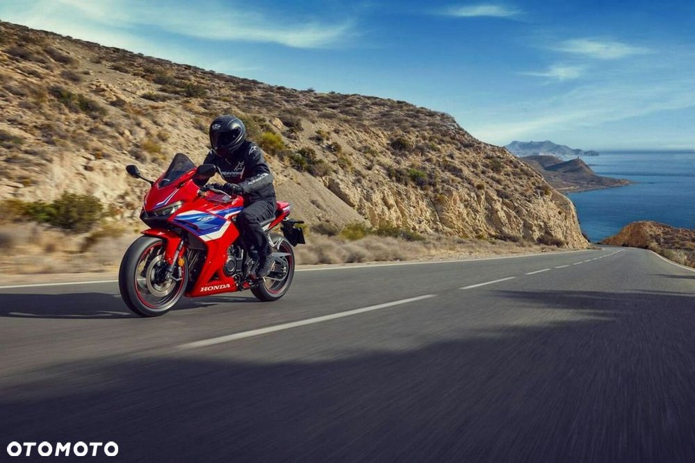 Honda CBR - 3