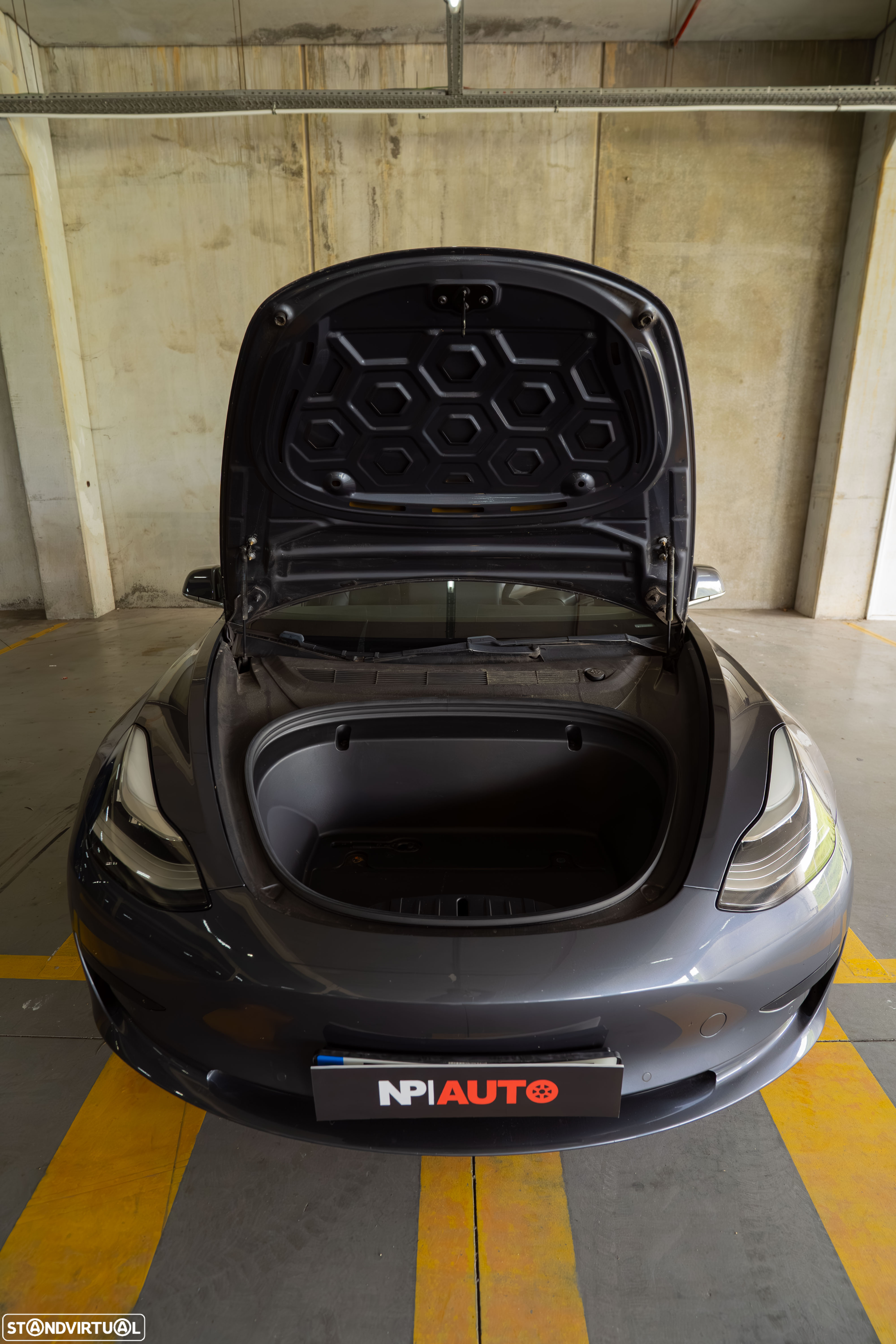 Tesla Model 3 Standard Range Plus RWD - 3