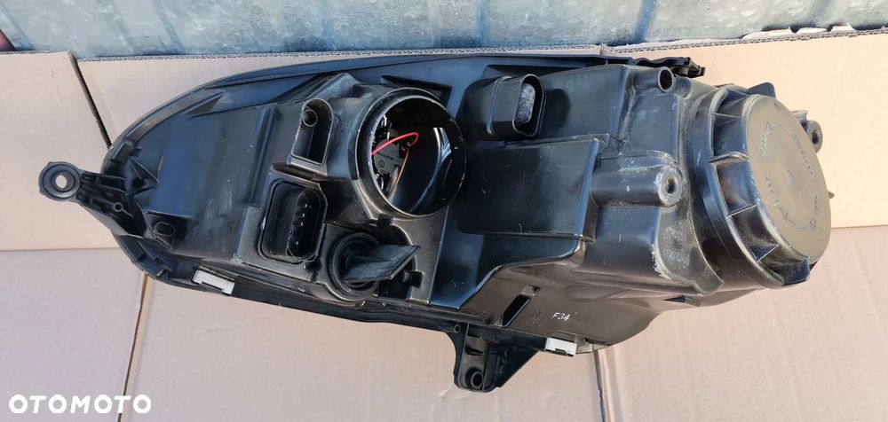 Reflektor prawy Lampa prawa Volkswagen Golf V 03- - 4