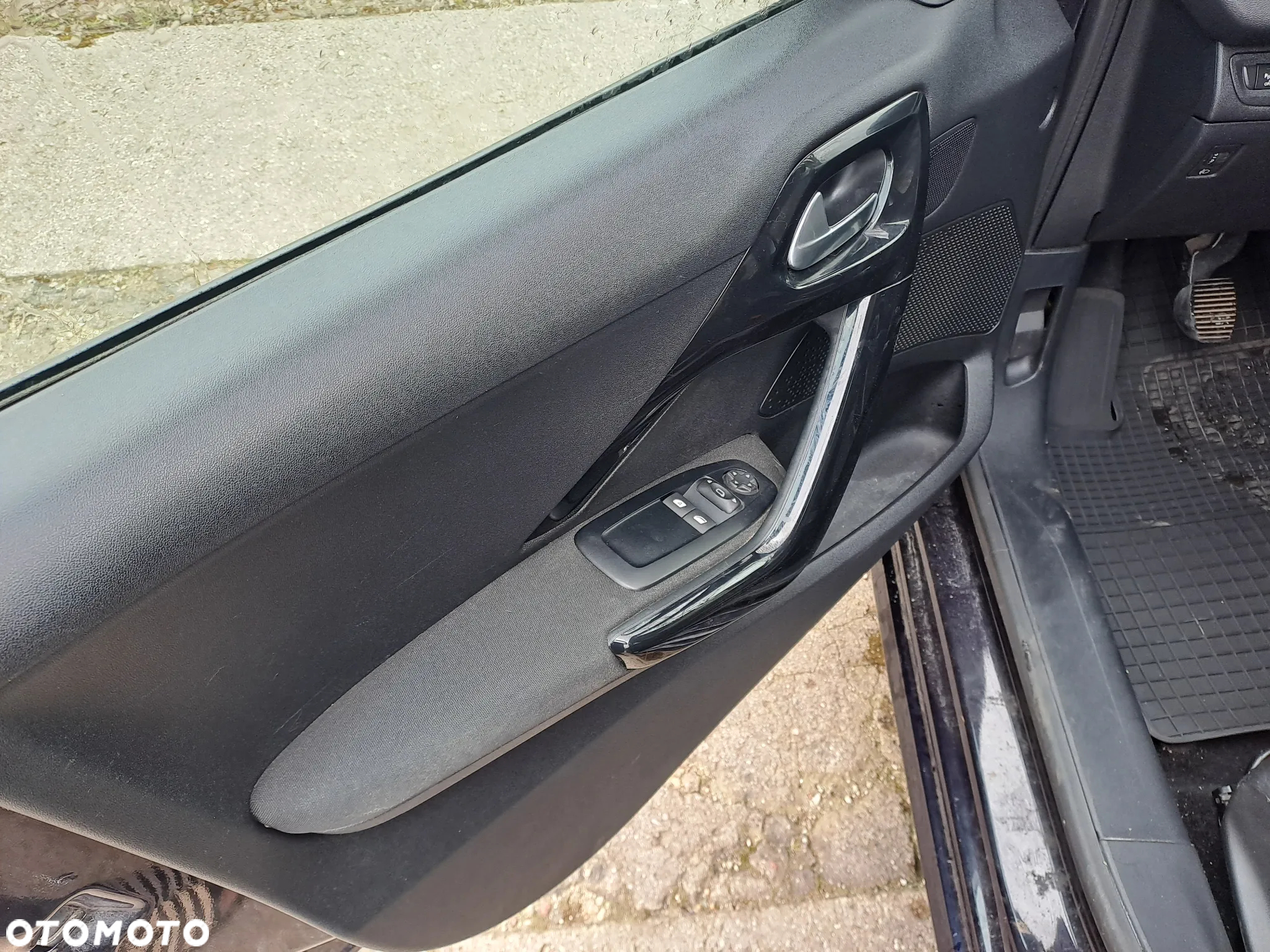 Peugeot 208 1.2 VTi Style - 19