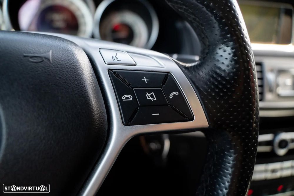 Mercedes-Benz E 220 CDi Elegance BE Auto. - 15