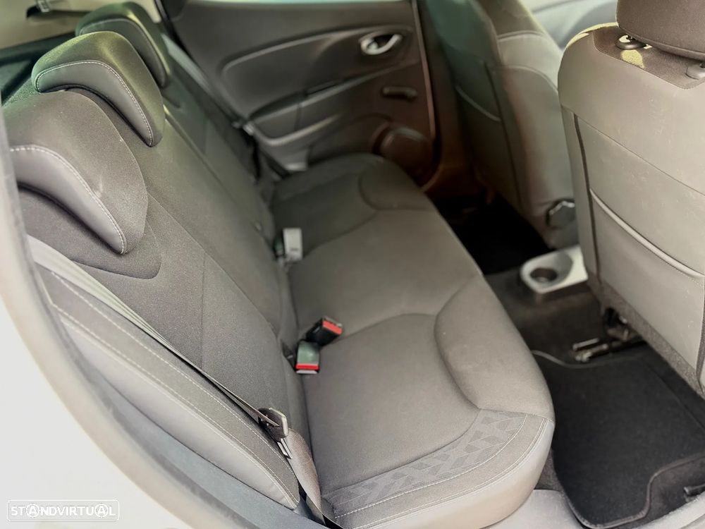 Renault Clio 0.9 TCe Limited - 10