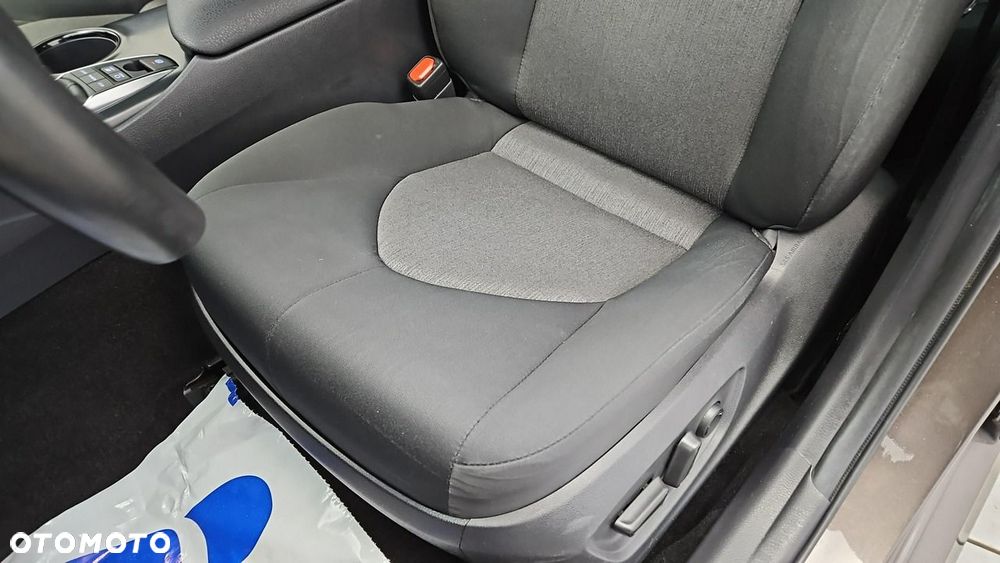 Toyota Camry 2.5 Hybrid Comfort CVT - 13