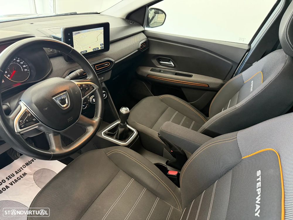 Dacia Sandero 1.0 TCe Comfort - 28