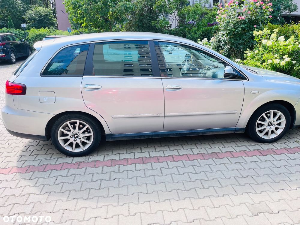 Fiat Croma 1.9 JTD Dynamic - 6