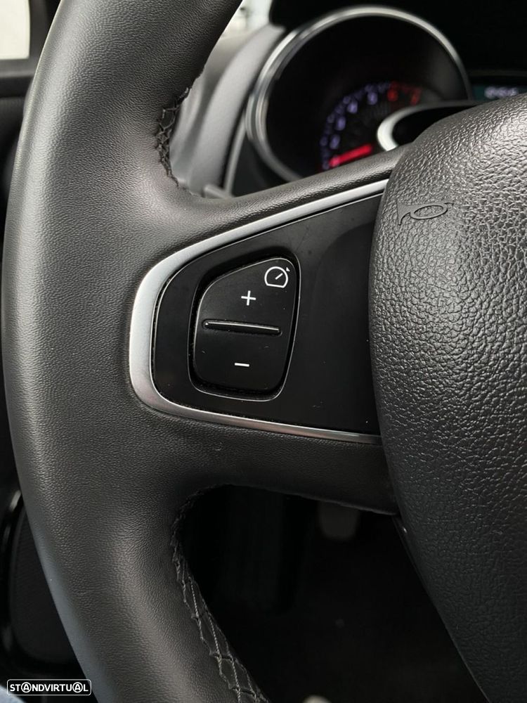 Renault Clio 0.9 TCe Limited Bi-Fuel - 20