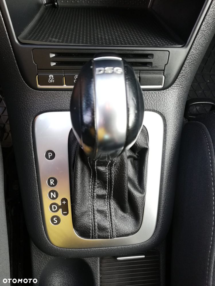 Volkswagen Golf Plus 1.6 TDI DPF BlueMotion Technology DSG Life - 29