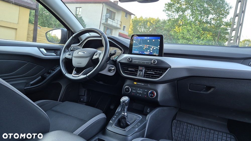 Ford Focus 1.5 EcoBlue STart-Stopp-System TITANIUM - 6