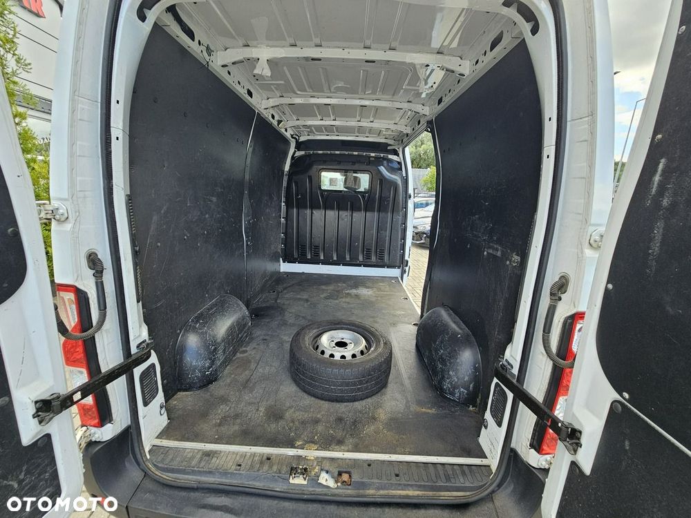 Opel Movano - 31