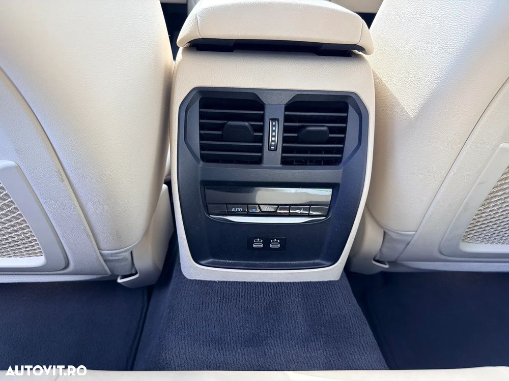 BMW Seria 3 318d Aut. Advantage - 19