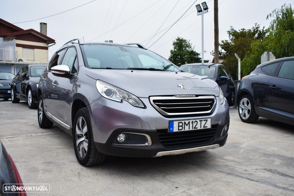 Peugeot 2008 1.2 VTi Allure - 2