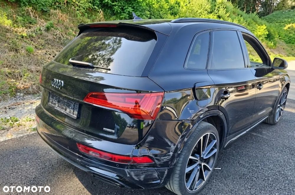 Audi Q5 50 TFSIe quattro S tronic S line business - 11