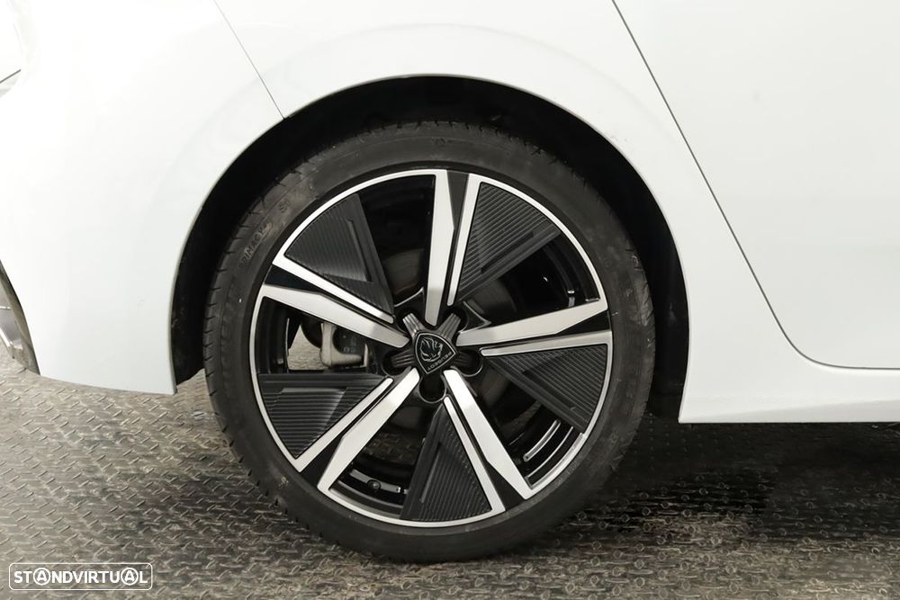 Peugeot 308 1.2 PureTech GT EAT8 - 5