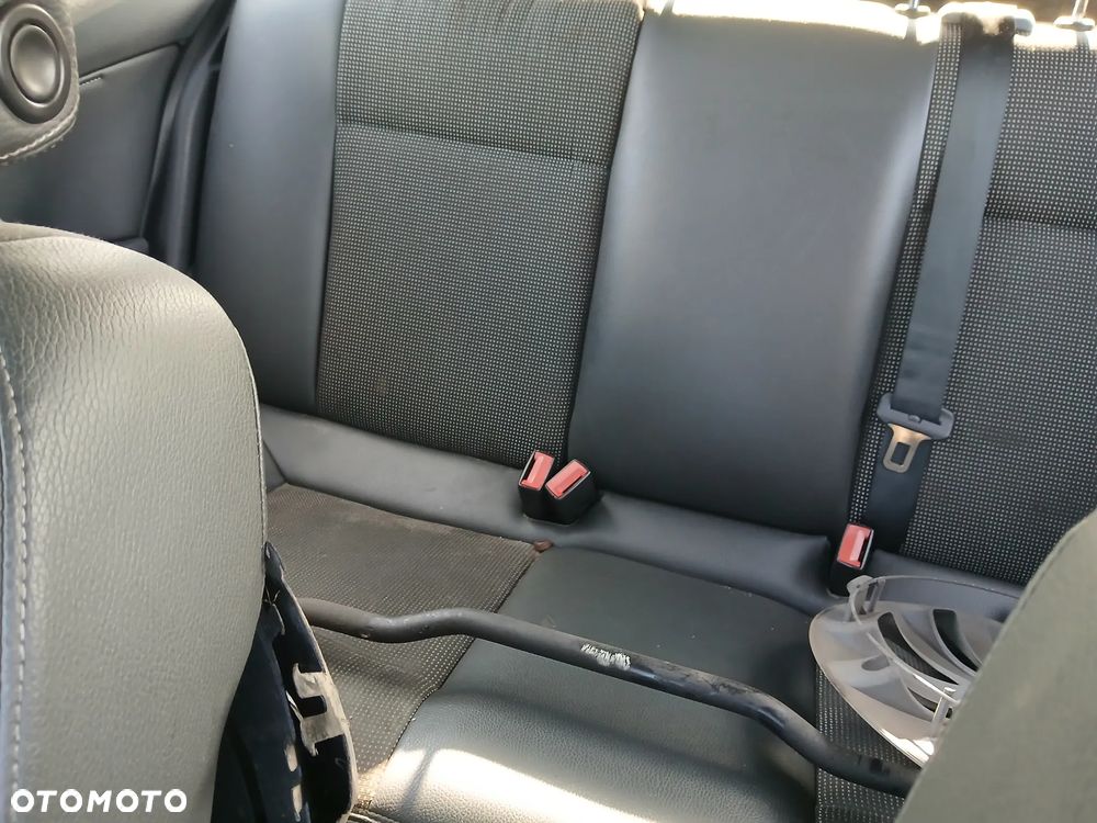 opel astra H III 3 5D Z168 fotel fotele kanapa deska kokpit podsufitka boczek boczki klamka - 7