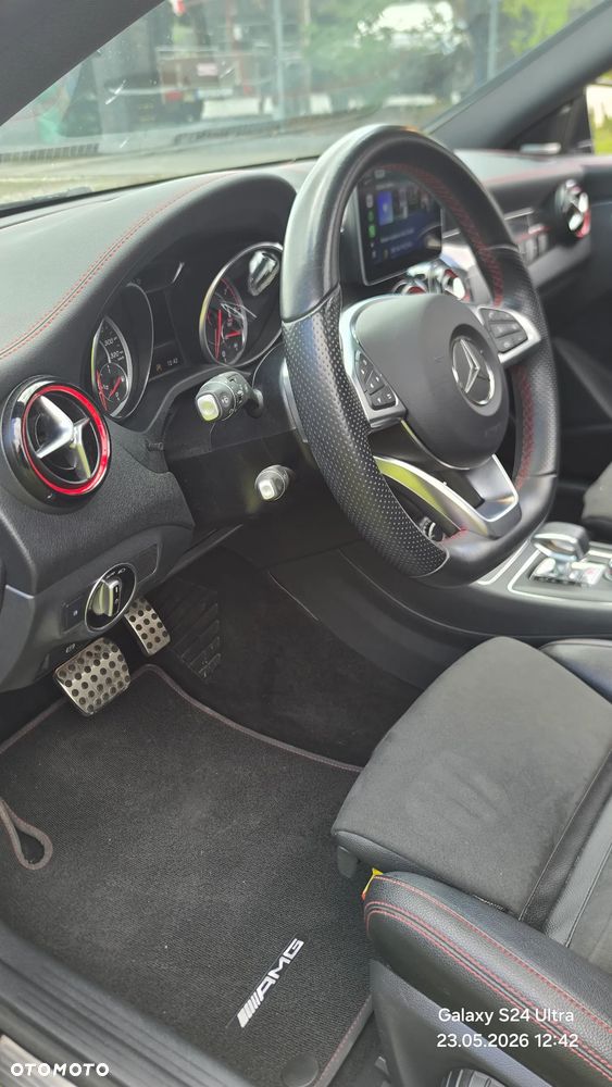 Mercedes-Benz CLA - 13