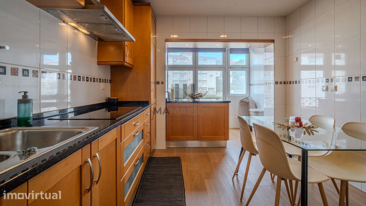 Apartamento T3 | Remodelado | Garagem Box - Grande imagem: 2/32