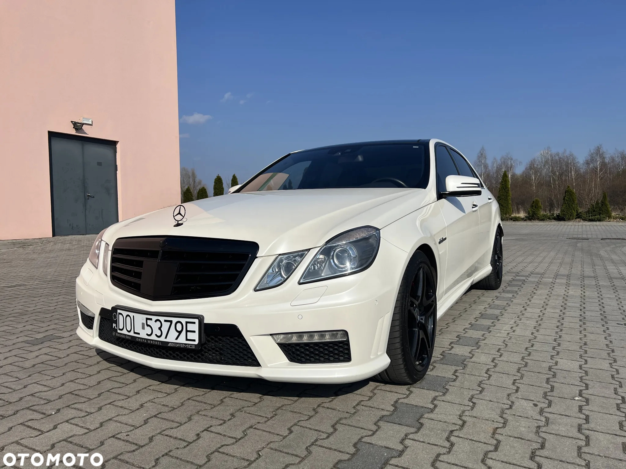 Mercedes-Benz Klasa E 63 AMG AMG Speedshift 7G-MCT - 11