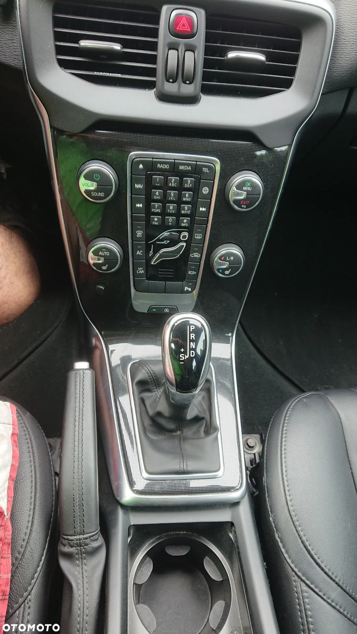 Volvo V40 - 34