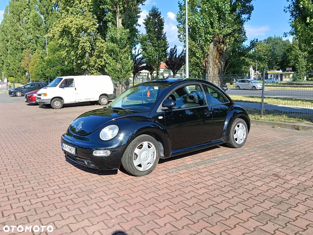 Volkswagen New Beetle - 3