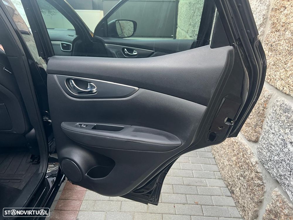 Nissan Qashqai 1.5 dCi Tekna+ DCT - 26