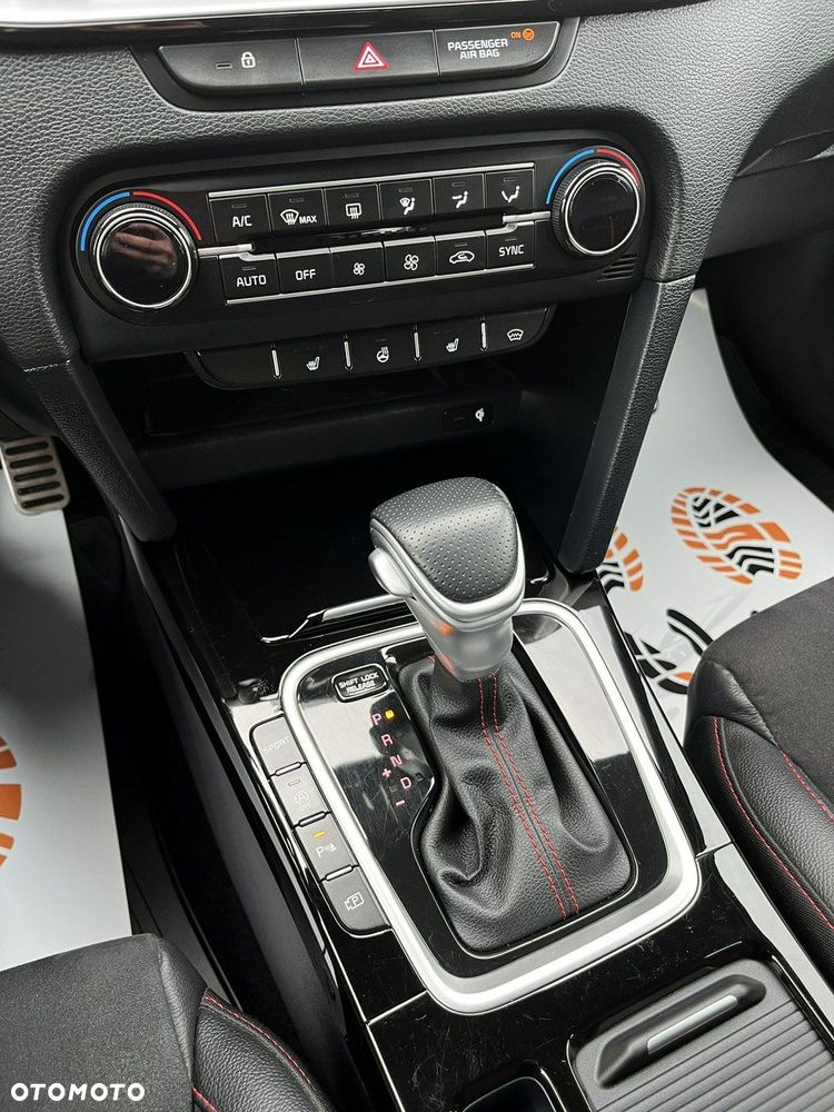 Kia ProCeed 1.6 T-GDI DCT7 OPF GT - 22