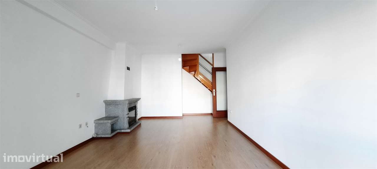 Apartamento T2+1 Arrendamento em Viseu,Viseu - Grande imagem: 3/35