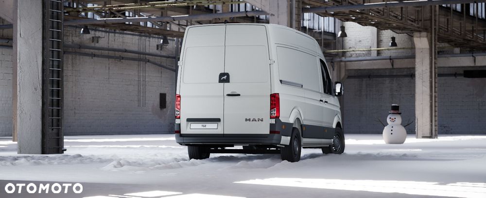 MAN TGE 3.180 4X2F SB - 3