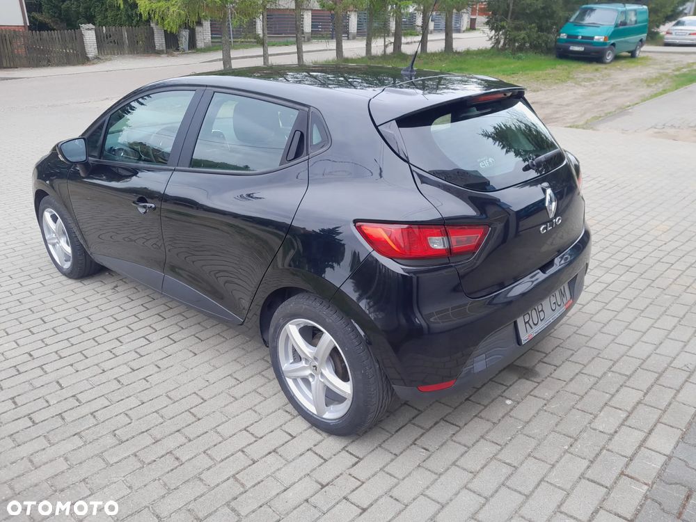 Renault Clio 1.2 16V 75 LIMITED - 3