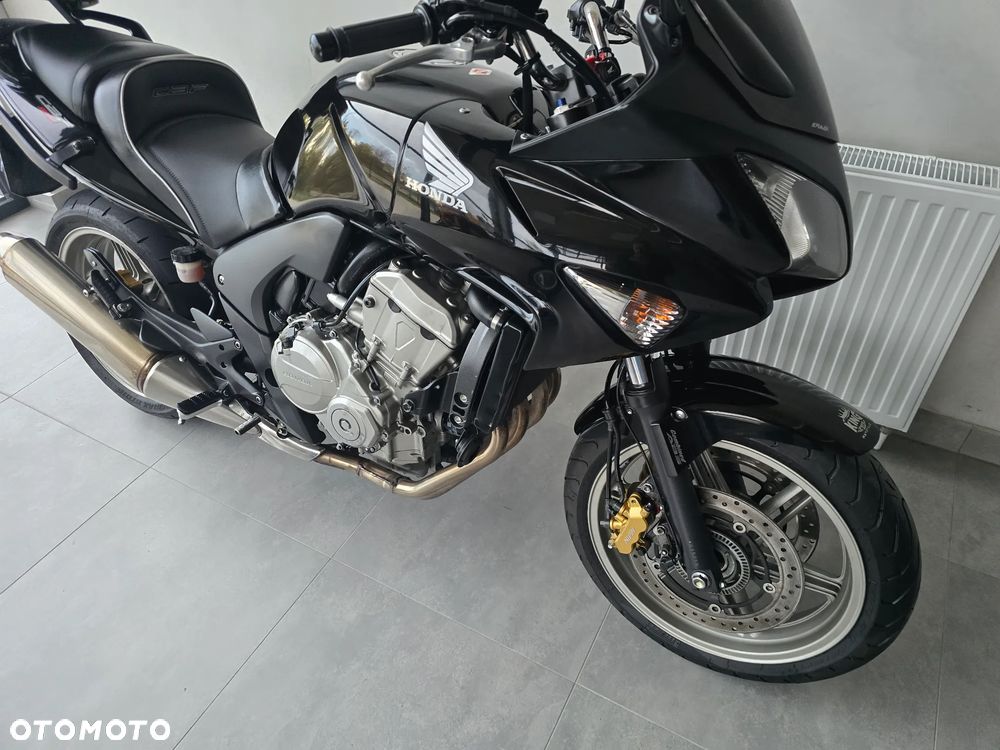 Honda CBF - 28