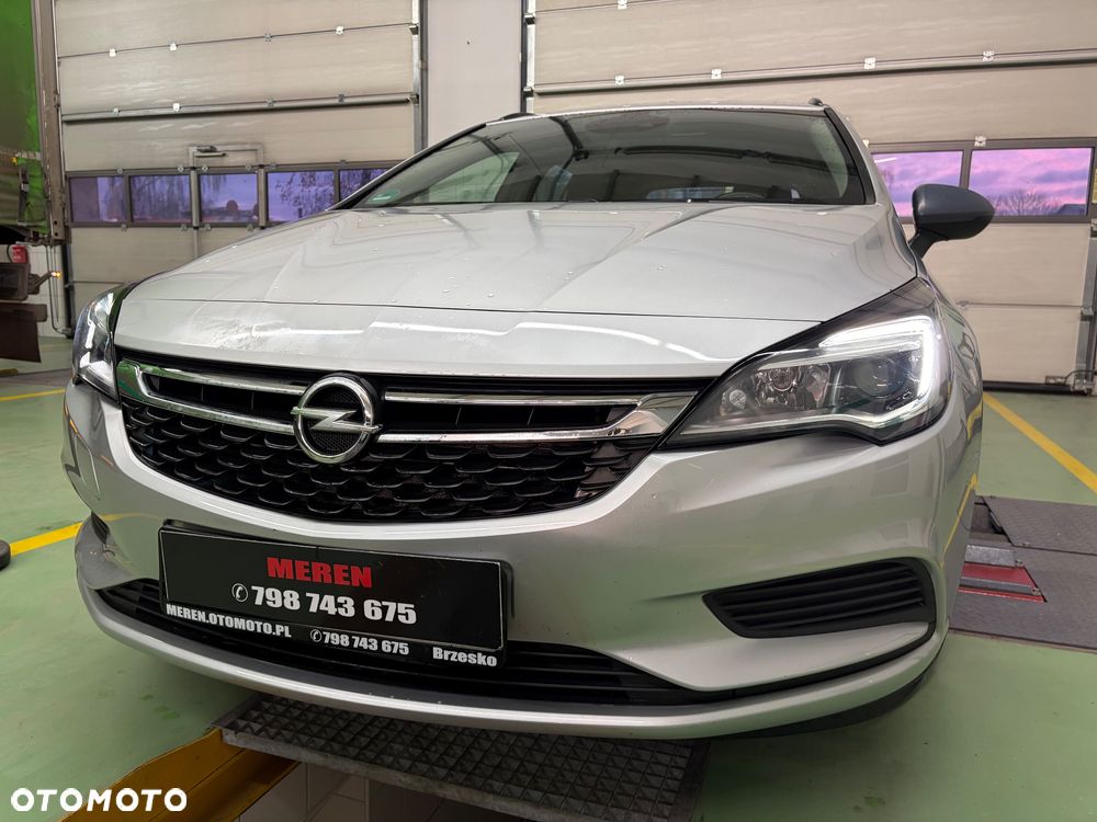 Opel Astra 1.4 Turbo Business - 6