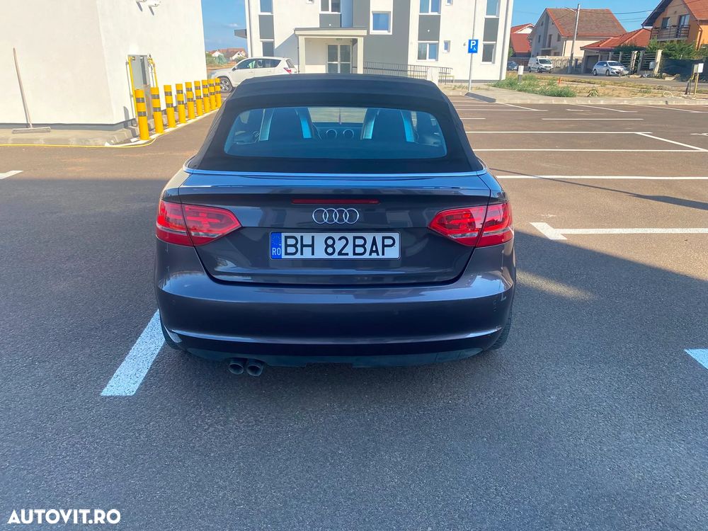 Audi A3 2.0 TDI S-Tronic Ambiente - 2