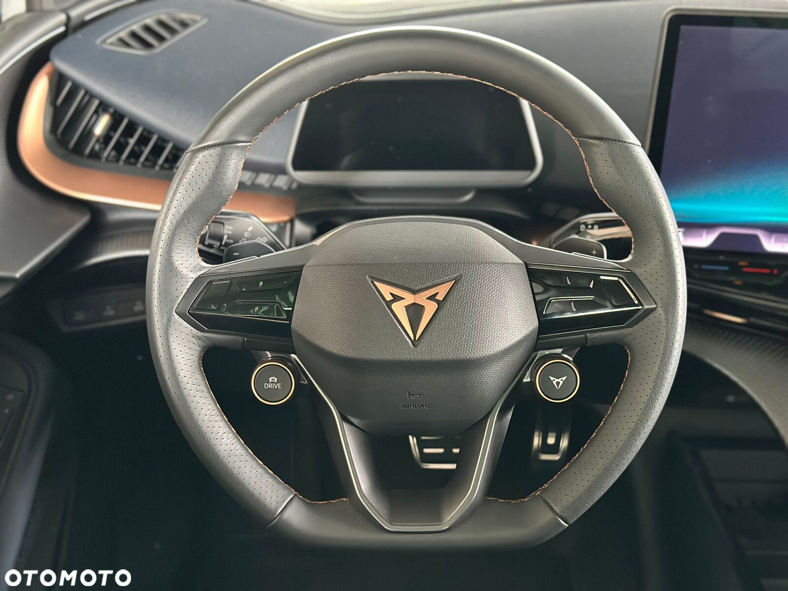 Cupra Tavascan 82kWh 4Drive VZ - 18