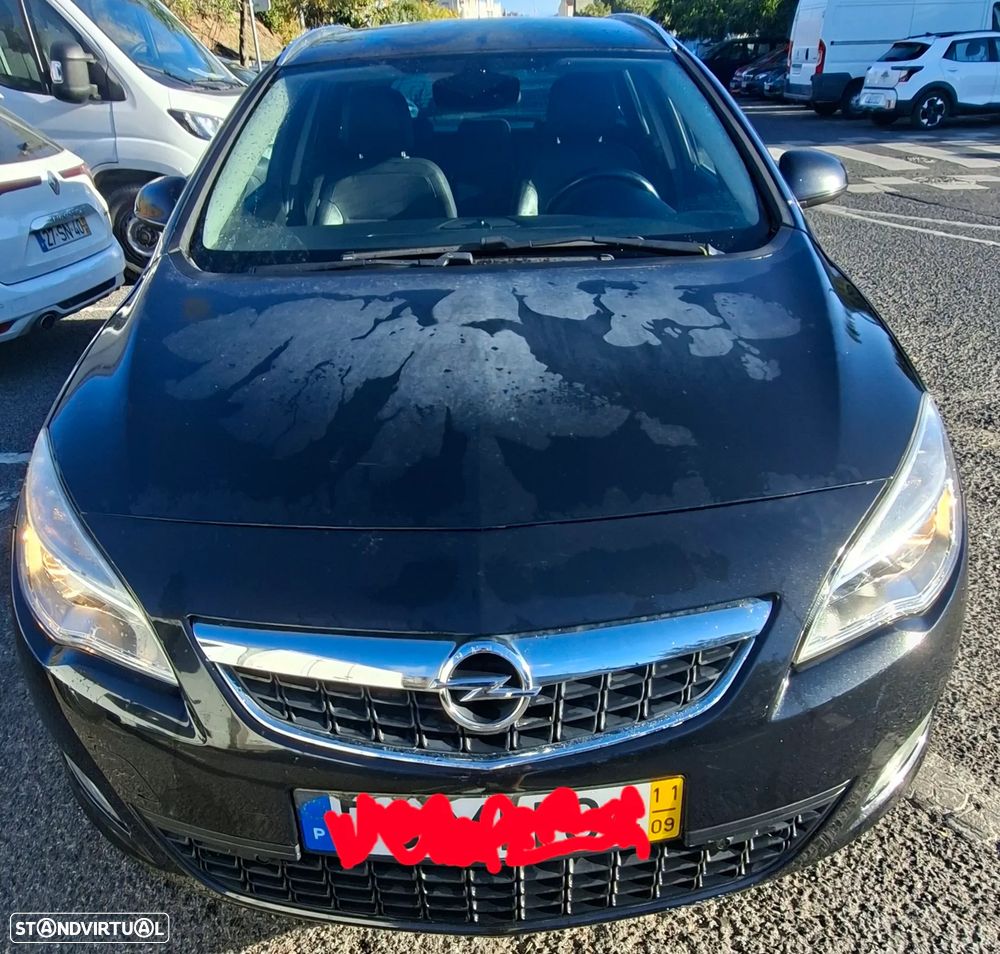 Opel Astra Sports Tourer - 2