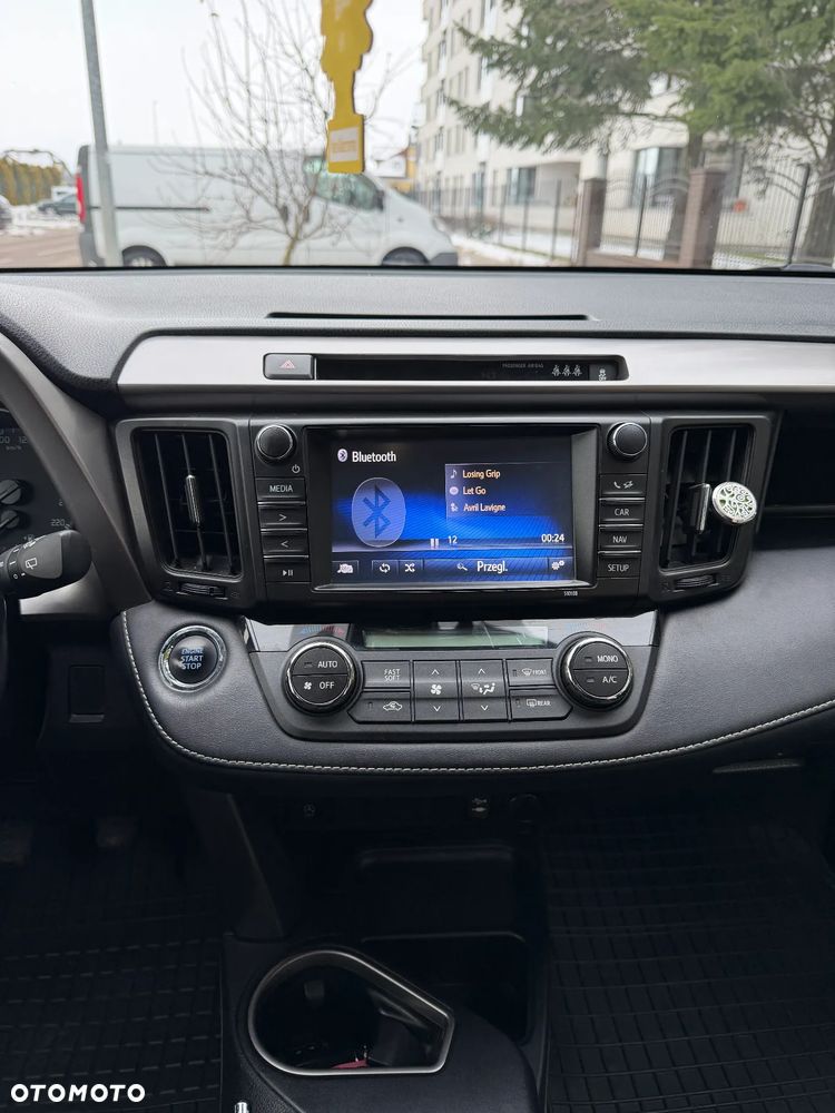 Toyota RAV4 2.0 D-4D Premium 4x2 - 14