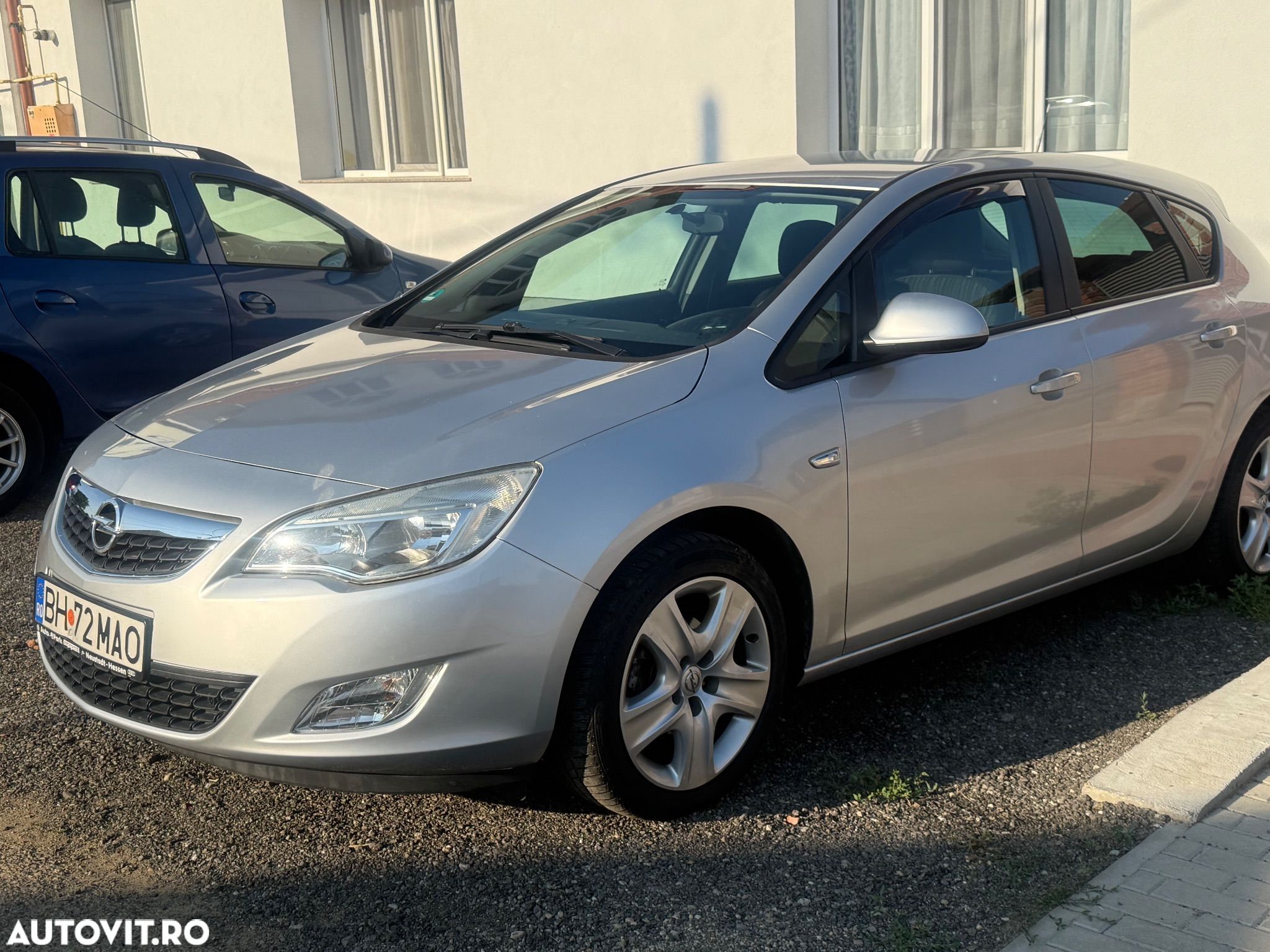 Opel Astra 1.4 Turbo Enjoy - 1