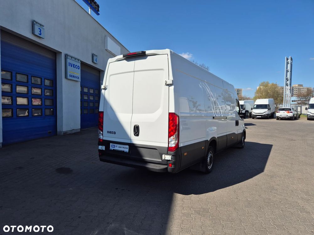 Iveco 35S16V (32727) - 7